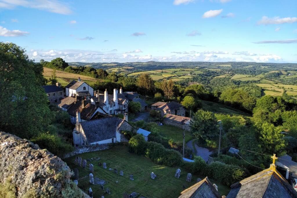 The Dairy - Quaint 1Br In Dartmoor National Park Villa Hennock Exteriör bild